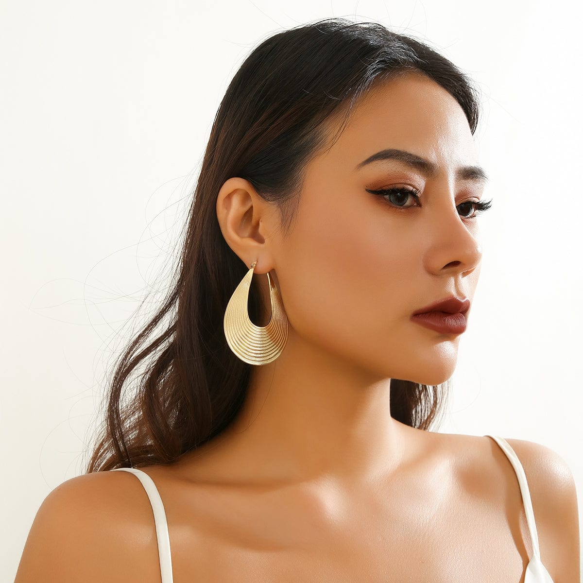 Geometric Abstract Pattern Dangle Earrings